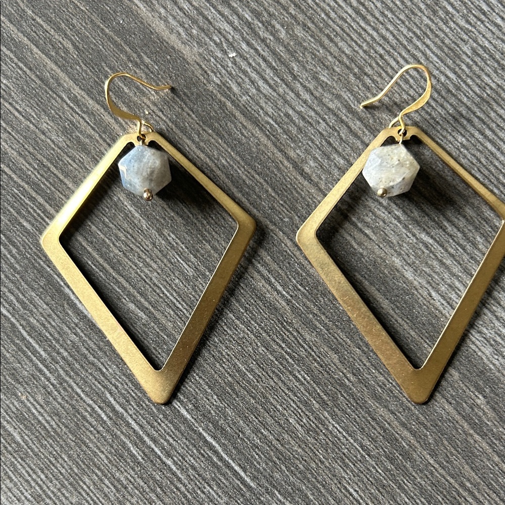 Elegant Brads Geometric Dangle Earrings